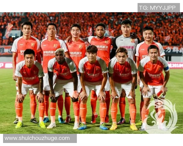 武汉足球队个人能力提升的关键因素与发展方向分析